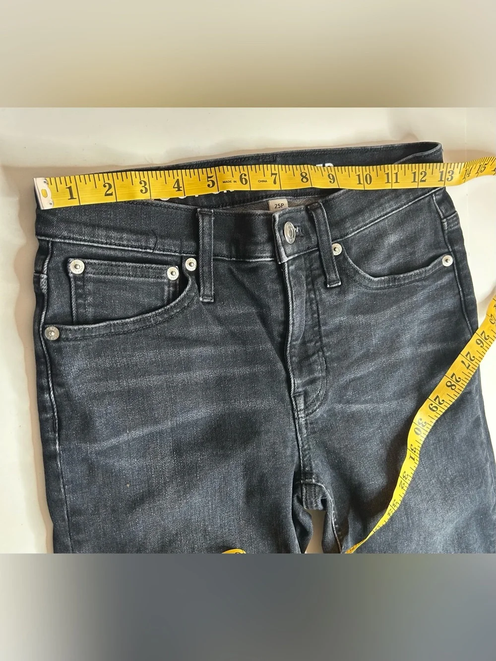 J. Crew Women’s Black Raw Hem Demi Boot Crop Jeans Dark Academia Sz 25P Preppy